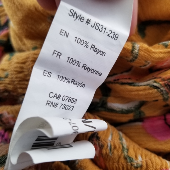 Revamped Strapless Flower Jumpsuit - Picture 3 of 3